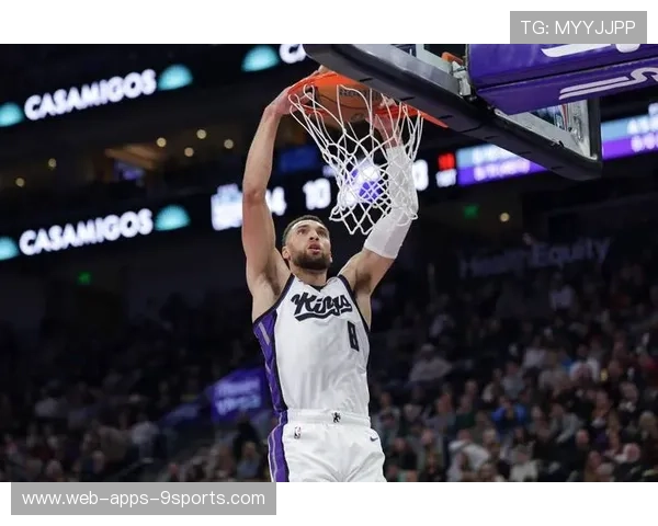 公牛拉文外线连中三分，追分高潮起来，公牛拉文什么水平